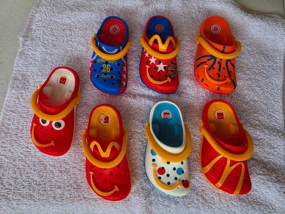 Crocs McDonald's Mini Shoe Keychain Lot Of 7